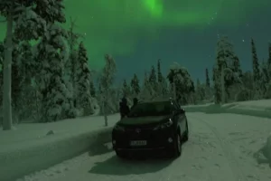 Conduire une voiture en Laponie