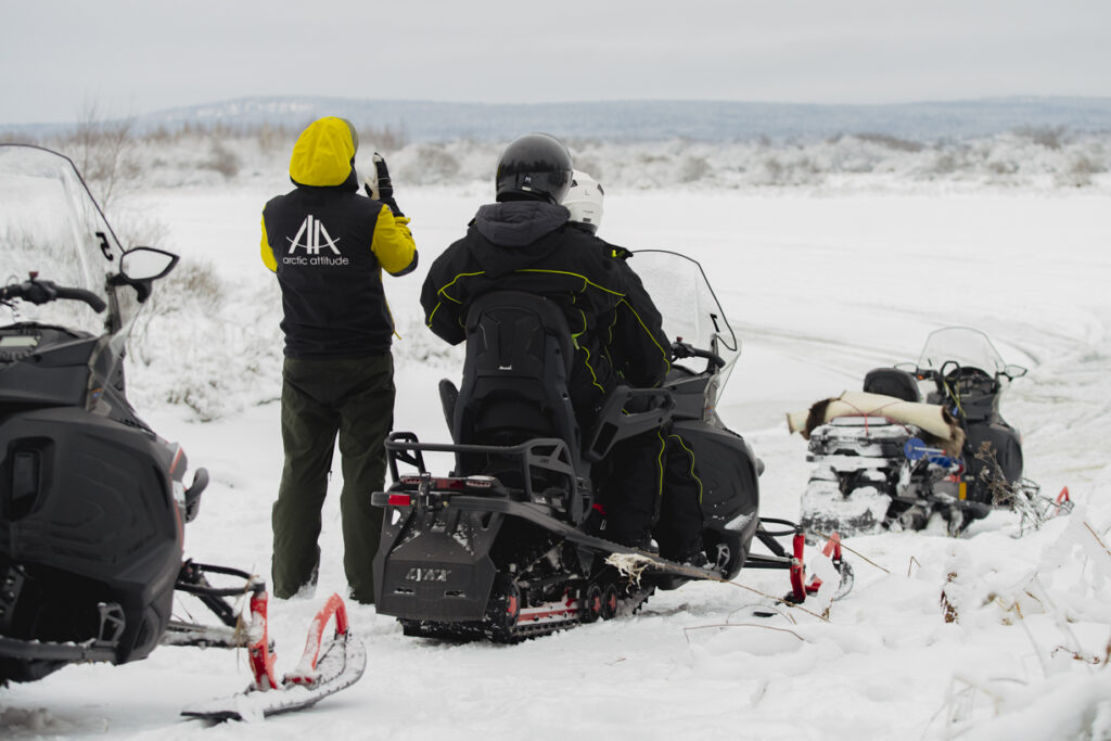 motoneige avec guide Francais à Rovaniemi